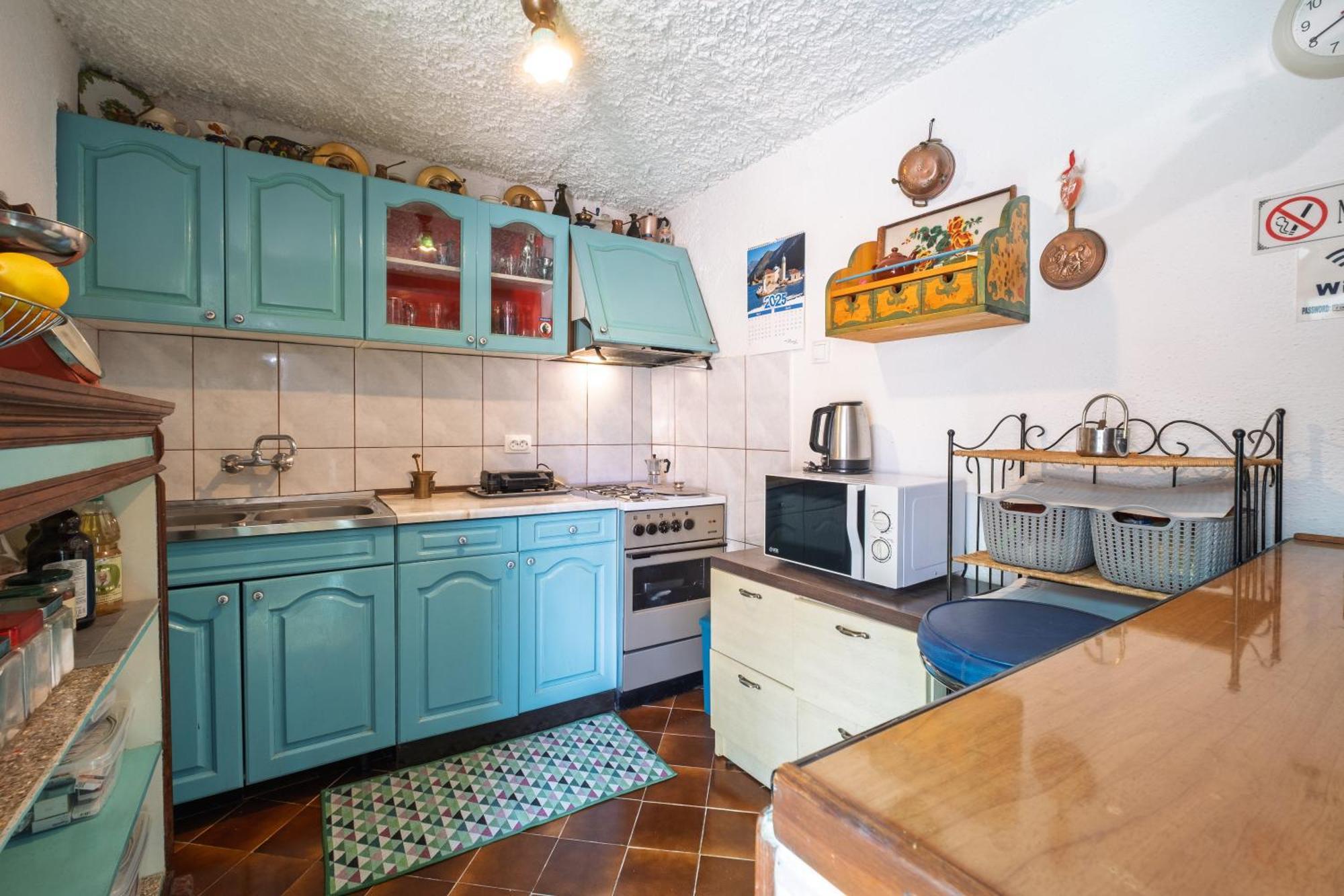 Bluemarine Rooms & Apartments Perast Buitenkant foto