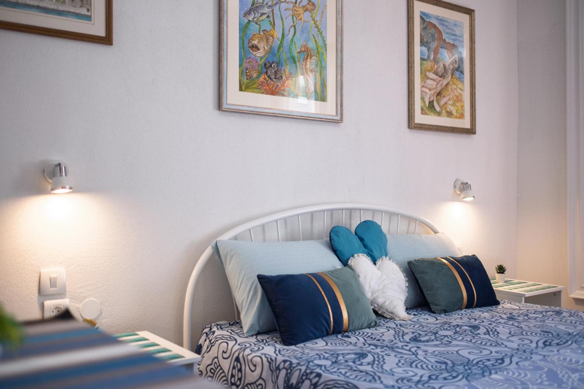 Bluemarine Rooms & Apartments Perast Buitenkant foto