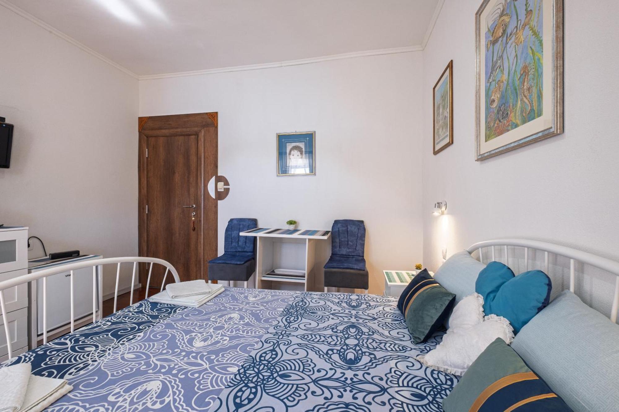 Bluemarine Rooms & Apartments Perast Buitenkant foto