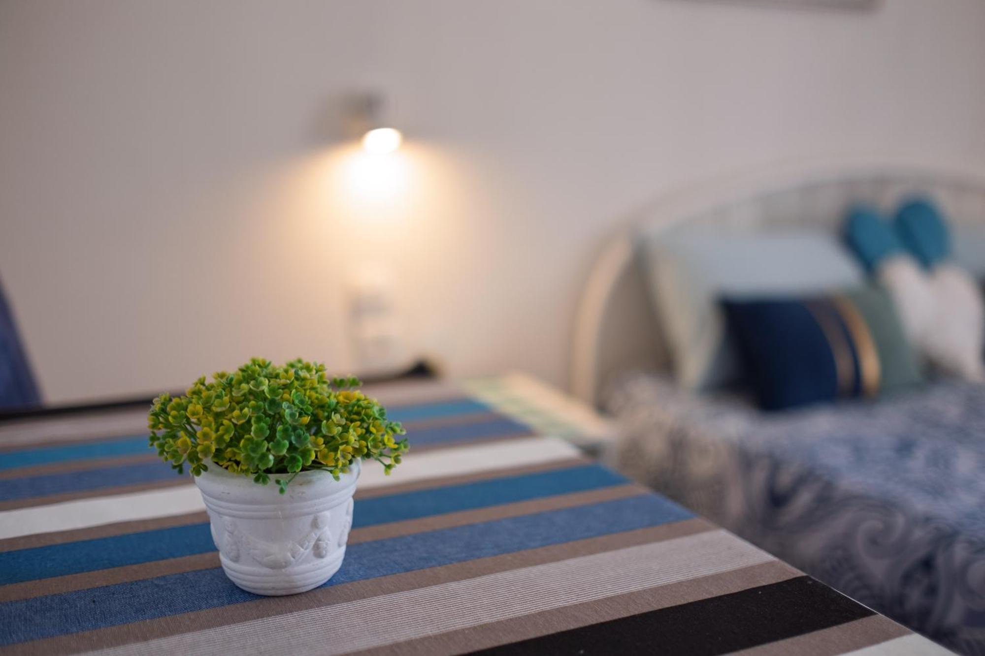 Bluemarine Rooms & Apartments Perast Buitenkant foto